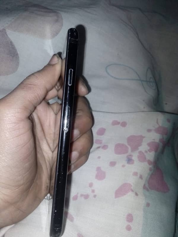 I phone 7 Pta Approved 128 gb all ok urgent sale 2