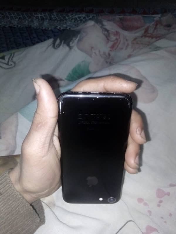 I phone 7 Pta Approved 128 gb all ok urgent sale 3