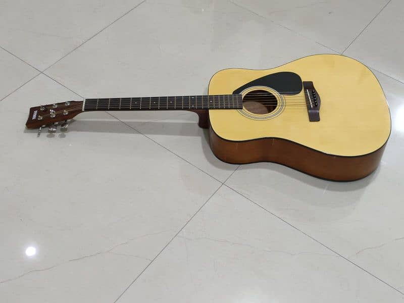 Yamaha f310 Guitar for sale 2