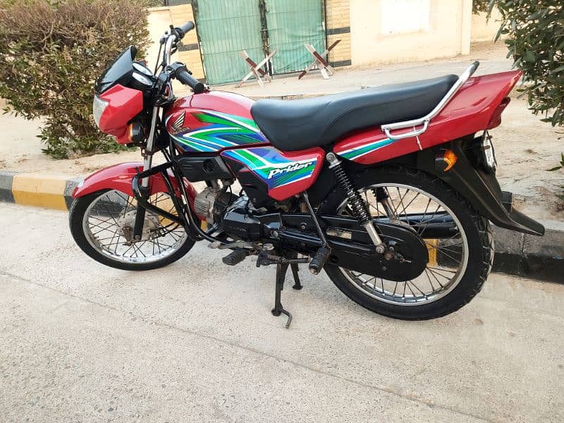 Honda Pridor 100cc 2020 Model Karachi Number 2