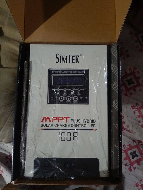 Simtek MPPT Hybrid 100A 5