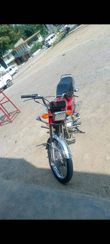 honda bike 125 cc best condition sb ok hai all documents 3