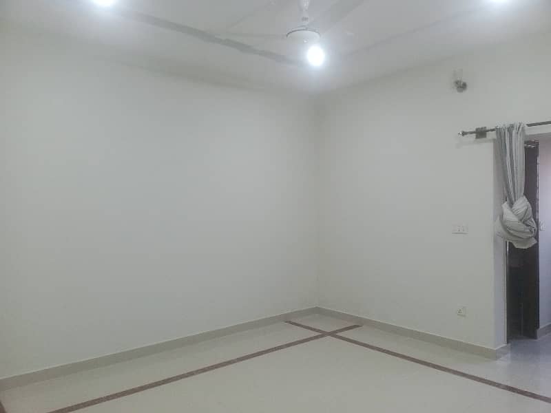 10 Marla Upper Portion for Rent 3