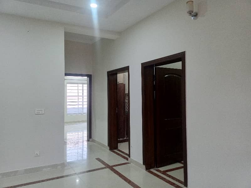 10 Marla Upper Portion for Rent 15