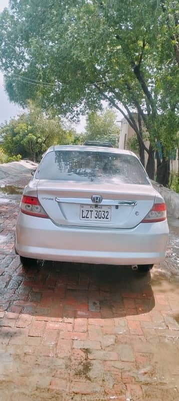 Honda City IDSI 2005 4