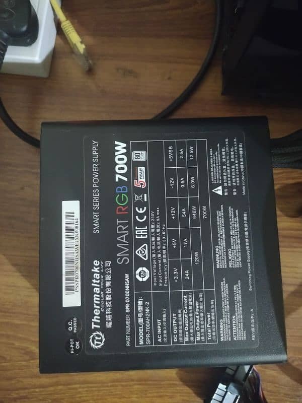 Thermaltake Smart RGB PSU 700 Watt 80+ 2