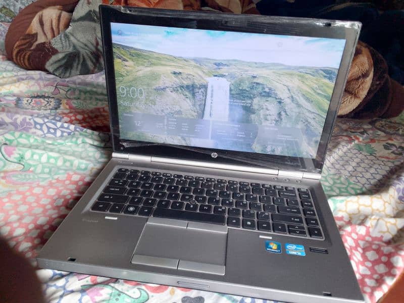 Laptop core i5 3rd Generation 10/10 condition 2