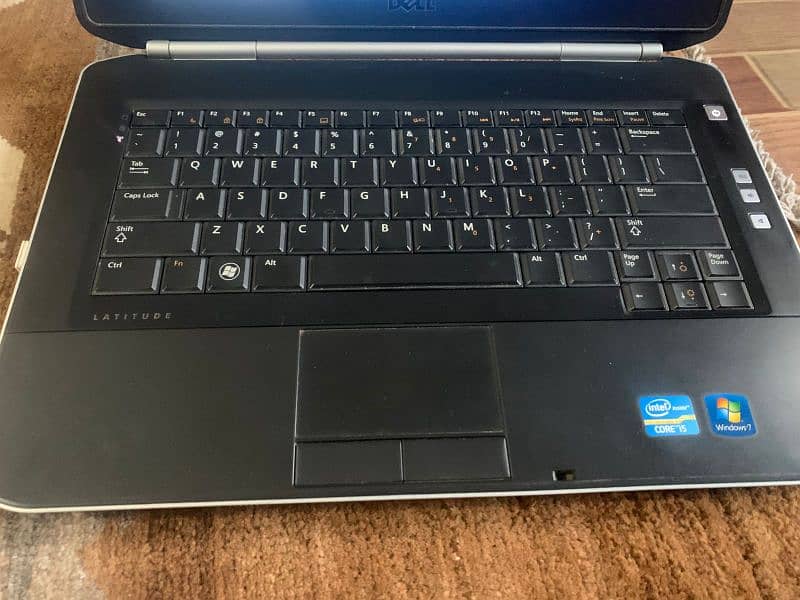 Dell Laptop core i5 2nd Generation 3