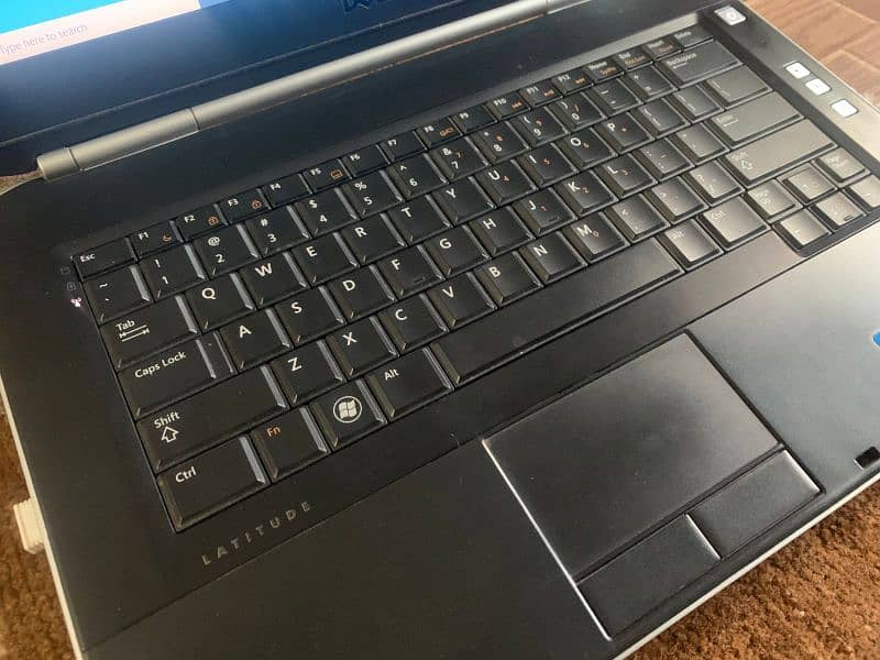 Dell Laptop core i5 2nd Generation 4