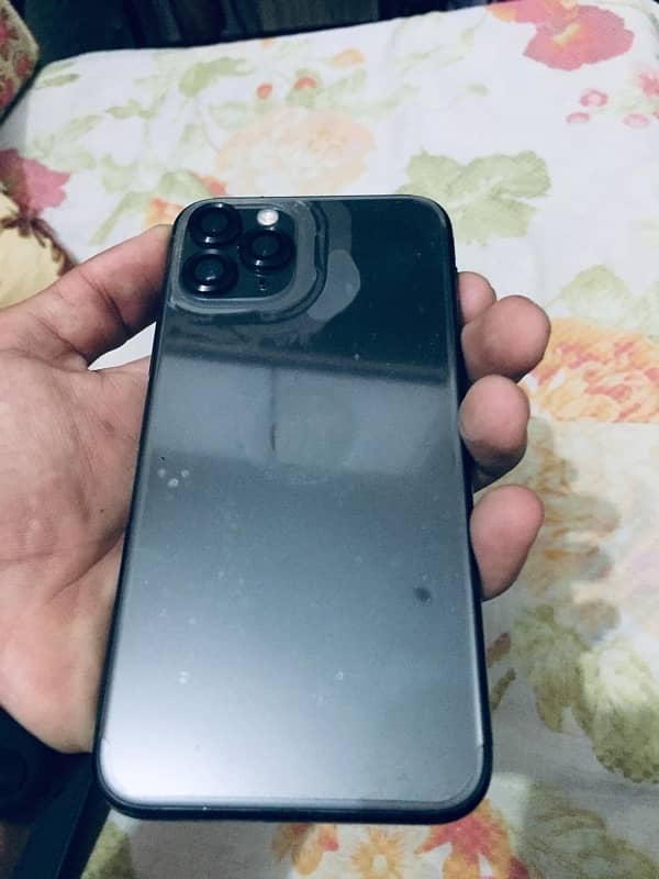 iphone 11 pro 3