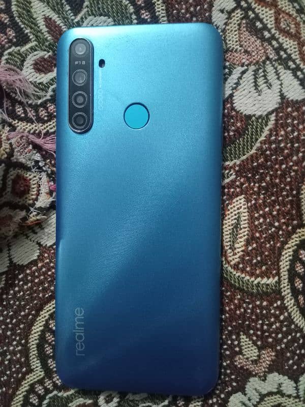 realme 5i 1