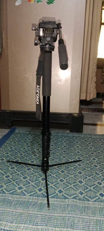 Tripod+Monopod for sale in excellent condition. . 03135416029. . 0