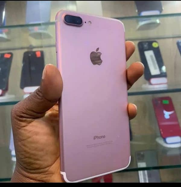 iPhone 7 plus 128 GB WhatsApp number=0342=57=93=200 0