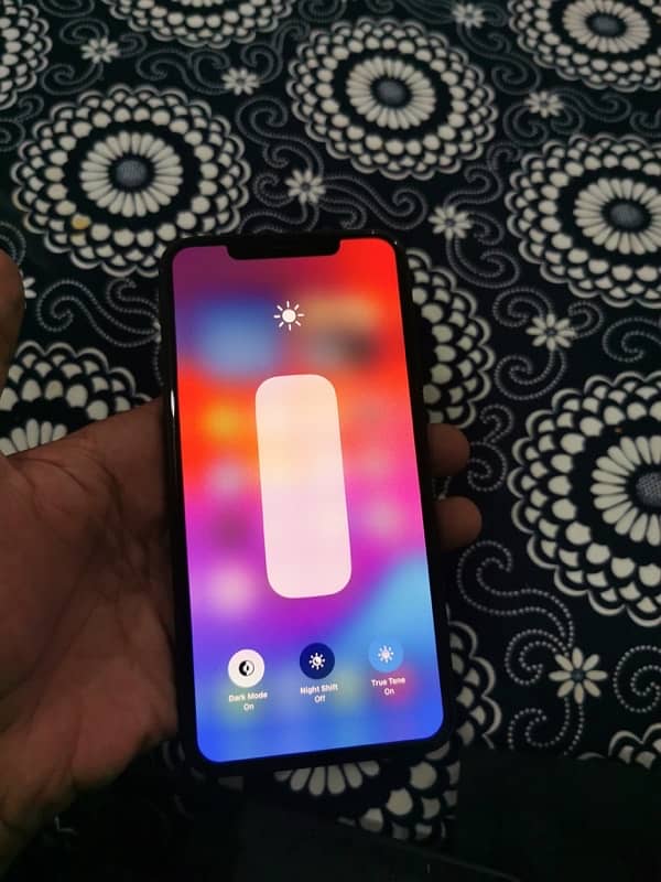 iPhone 11 Pro Max 64GB non pta 1