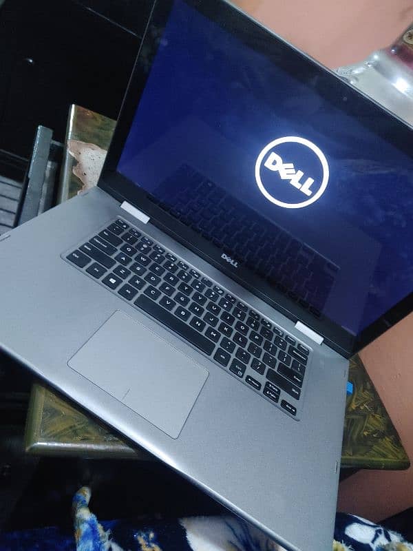 Dell Tuch laptop 4