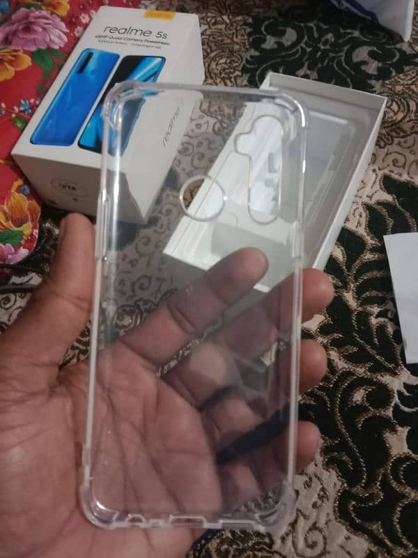 realme5s 4G RAM 128gb with complete box original charger 03415288397 3