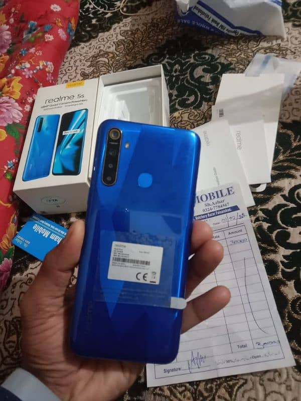 realme5s 4G RAM 128gb with complete box original charger 03415288397 14