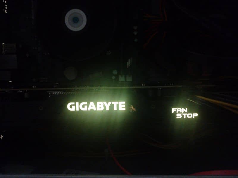 Nvidia GTX 1070ti 8gb ddr5 256bit tripple fan gigabyte graphics card 8