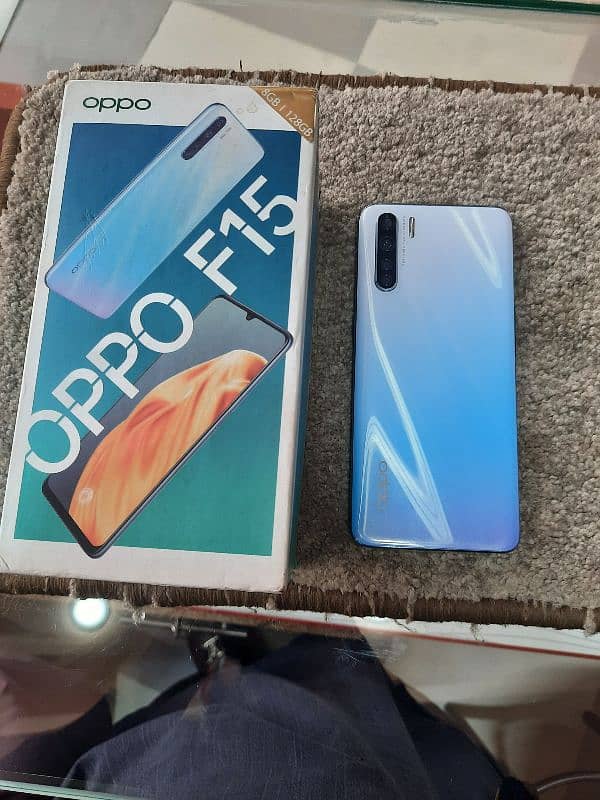 oppo f15 8/128 10/10 complet box 4