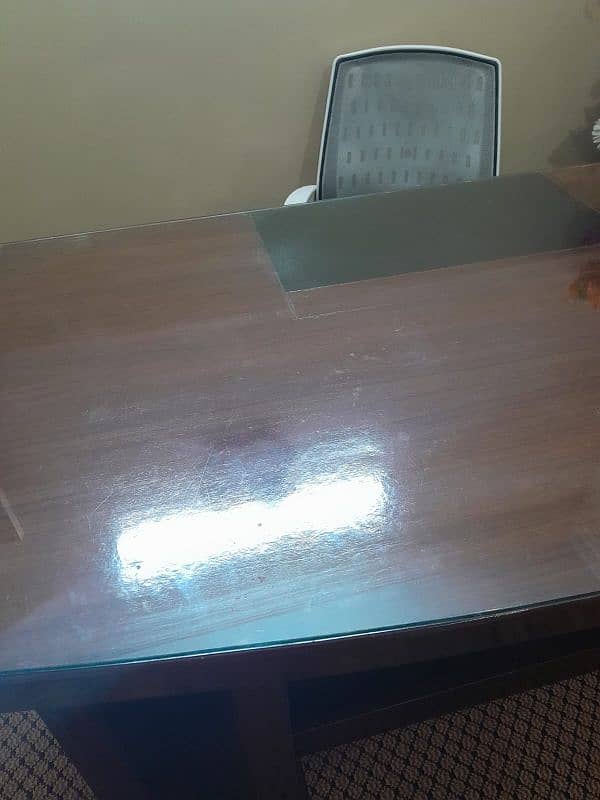 Office Table for sale in good condition 1