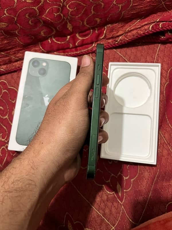 iPhone 13 128gb pta approved all ok with box 2