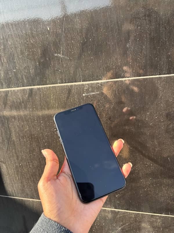 Iphone X Pta Approved 64 Gb 9/10 Condition 2