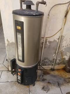 Superb Condition , GAS GEYSER