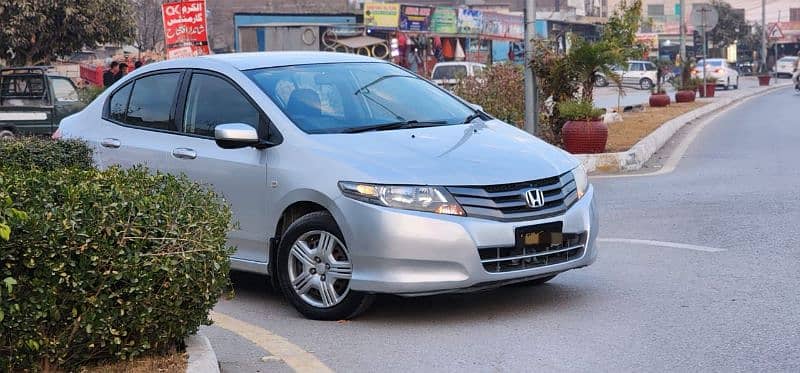 Honda City IVTEC 2009 total ganiune just 2 half pc minor shower 8