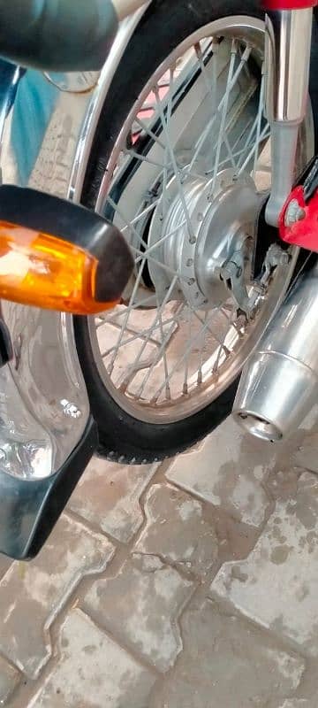 very good condition lush bike hai 0