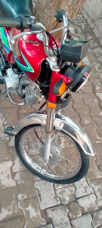 very good condition lush bike hai 4