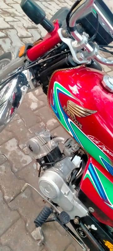 very good condition lush bike hai 8