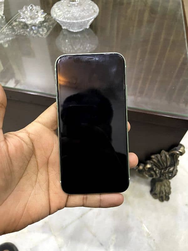 iphone 11 water pack 6