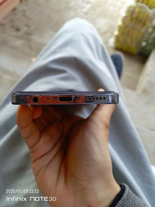 Tecno Camon 20 pro Used 3