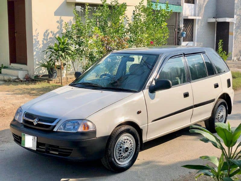 Suzuki Cultus VXR 2010 totally home use 0-3-2-3. . . 4-8-7-2-8-1-8 5