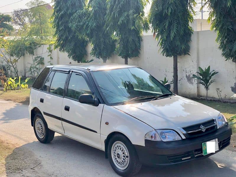 Suzuki Cultus VXR 2010 totally home use 0-3-2-3. . . 4-8-7-2-8-1-8 17