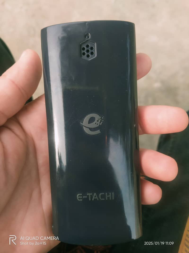 E-tachi B01 1