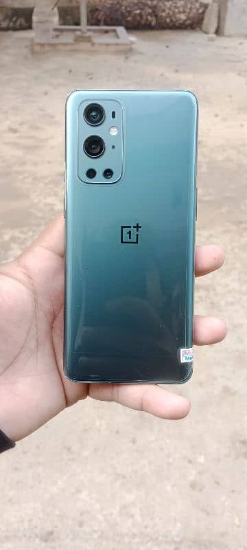 One Plus 9 Pro 5G  8gb/256gb 2