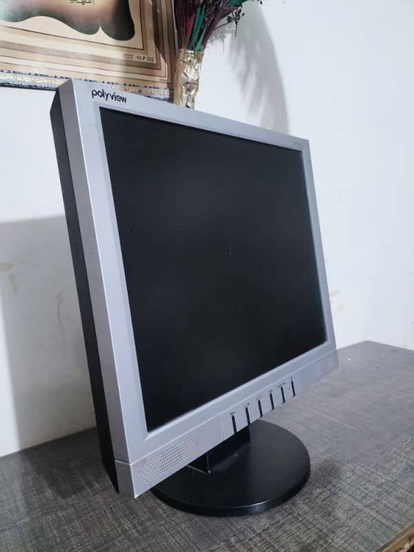 polyview pc LcD 03084017127 7