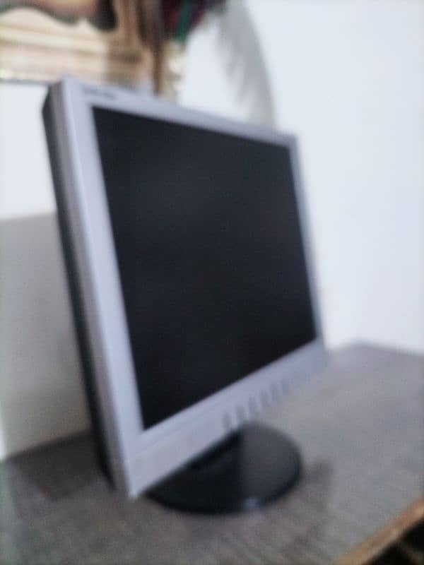 polyview pc LcD 03084017127 8