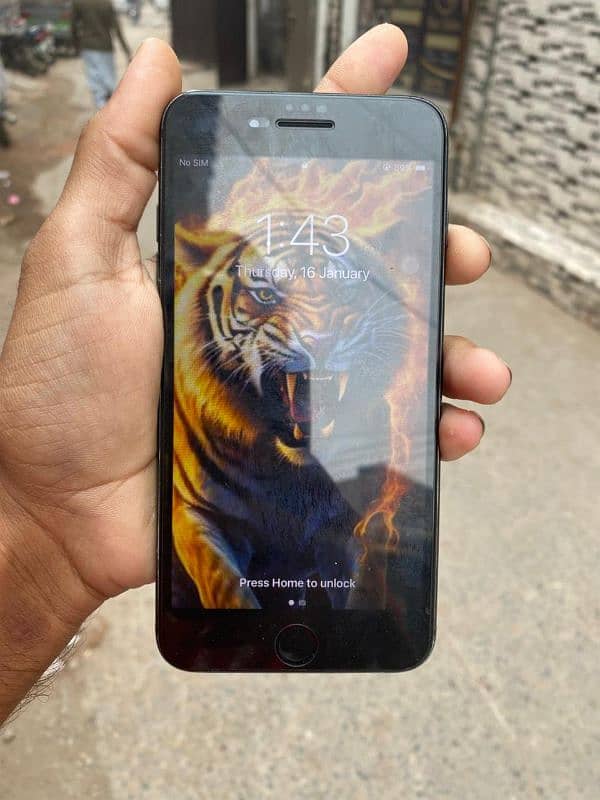 apple iPhone 7 plus Pta proved 1