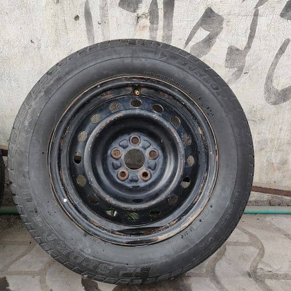 Alloy Rim With Tire  Toyota Corolla 0