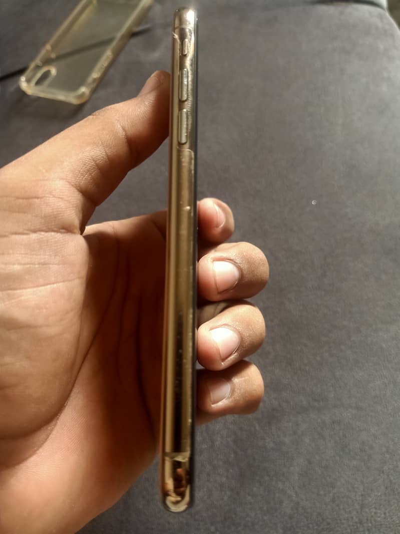 I PHONE X'S PTA prove condition 10 BY 10 4