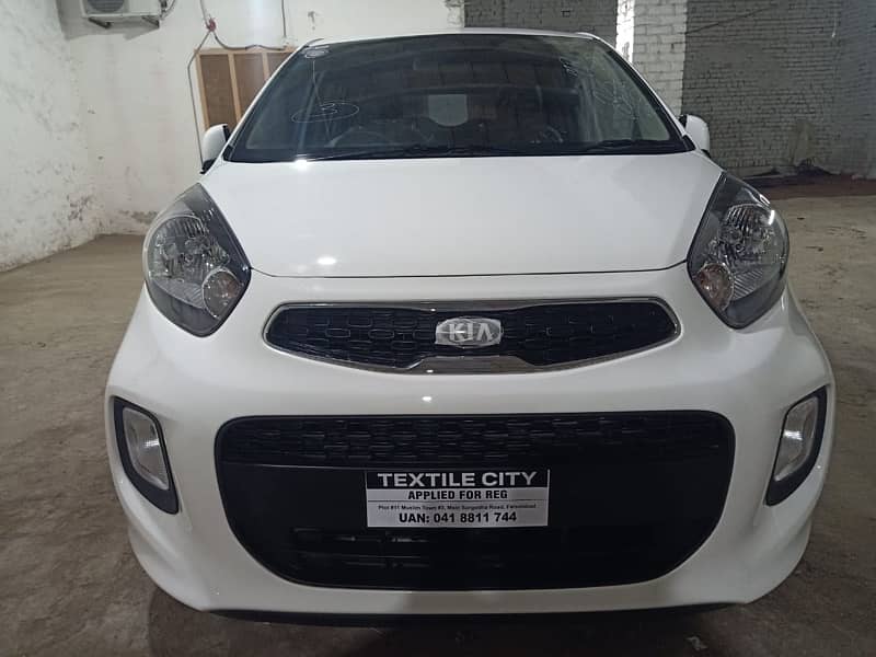 KIA Picanto  ful option low milag 22500 km scrachless brand new 0