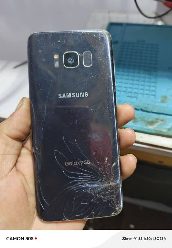 samsung s8 lcd kharb hai board ok hai pta approved 1