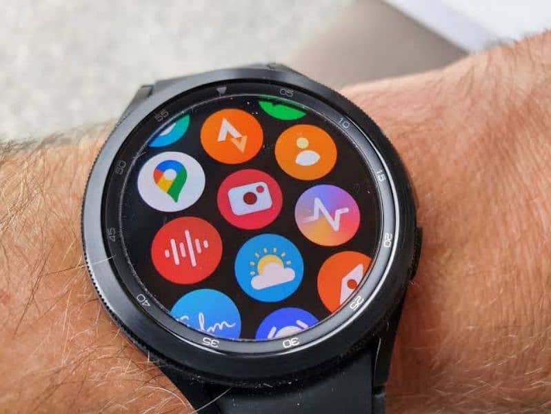 Samsung Galaxy watch 4 Classic 1