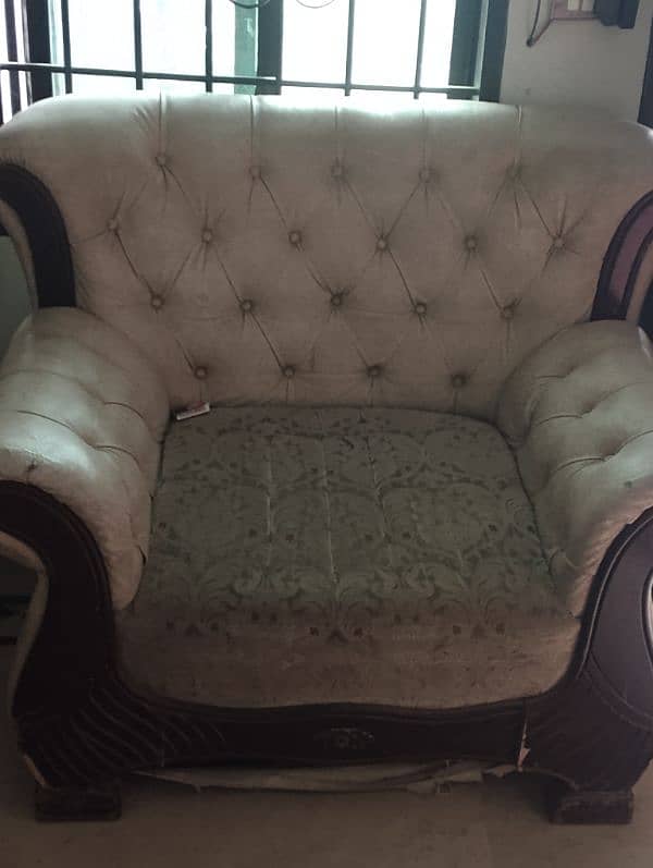 use sofa 5 seetr urgent sale 0