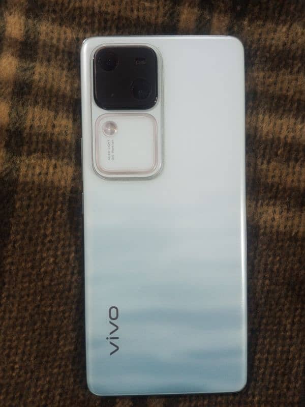 vivo v30 warranty 11 month Available 1