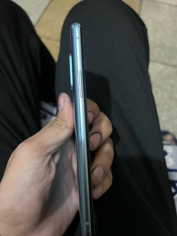 oneplus 9r 5