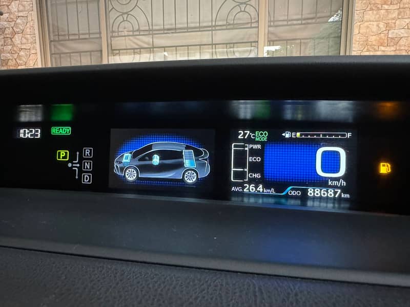 Toyota Prius A Touring hybrid - 2020 12