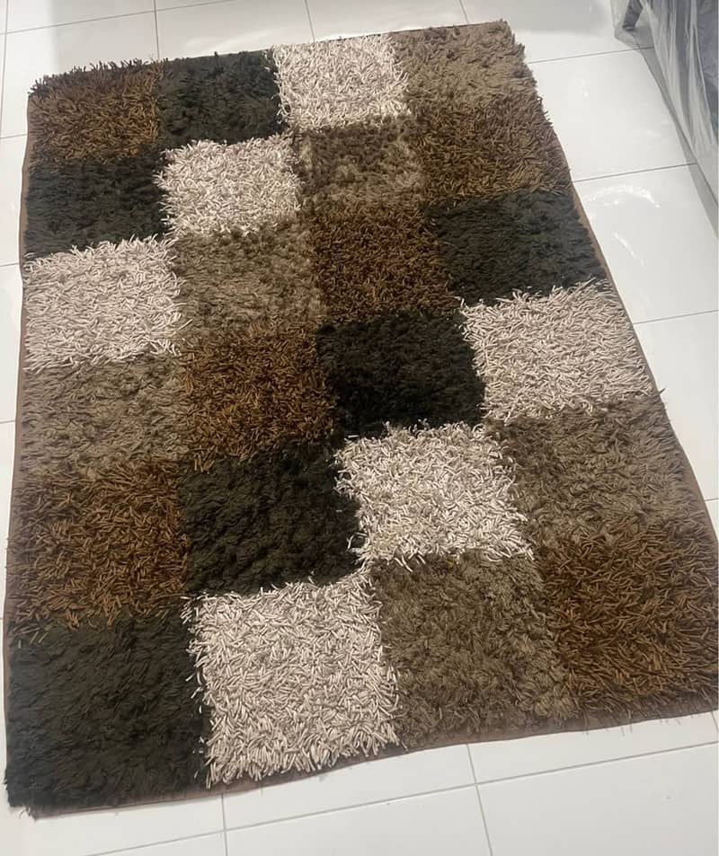 Rug (Brown and Off White) 0